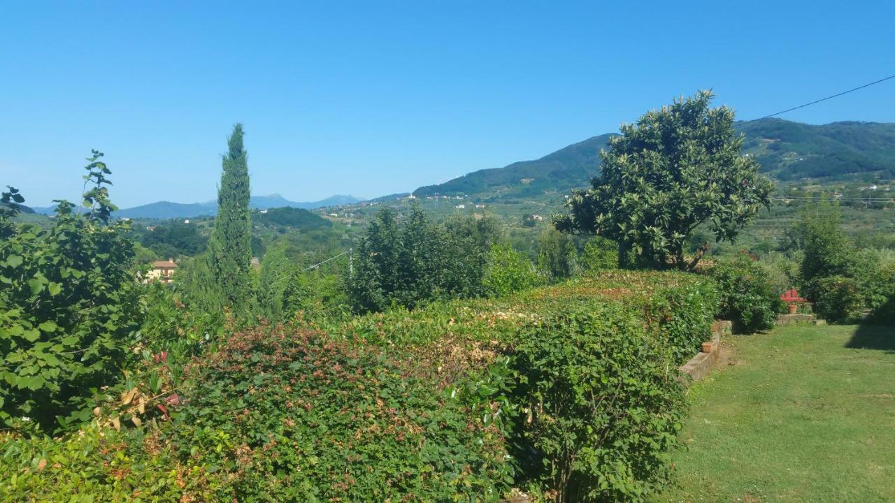Il Fienile Del Colle Villa Pescia Exterior photo